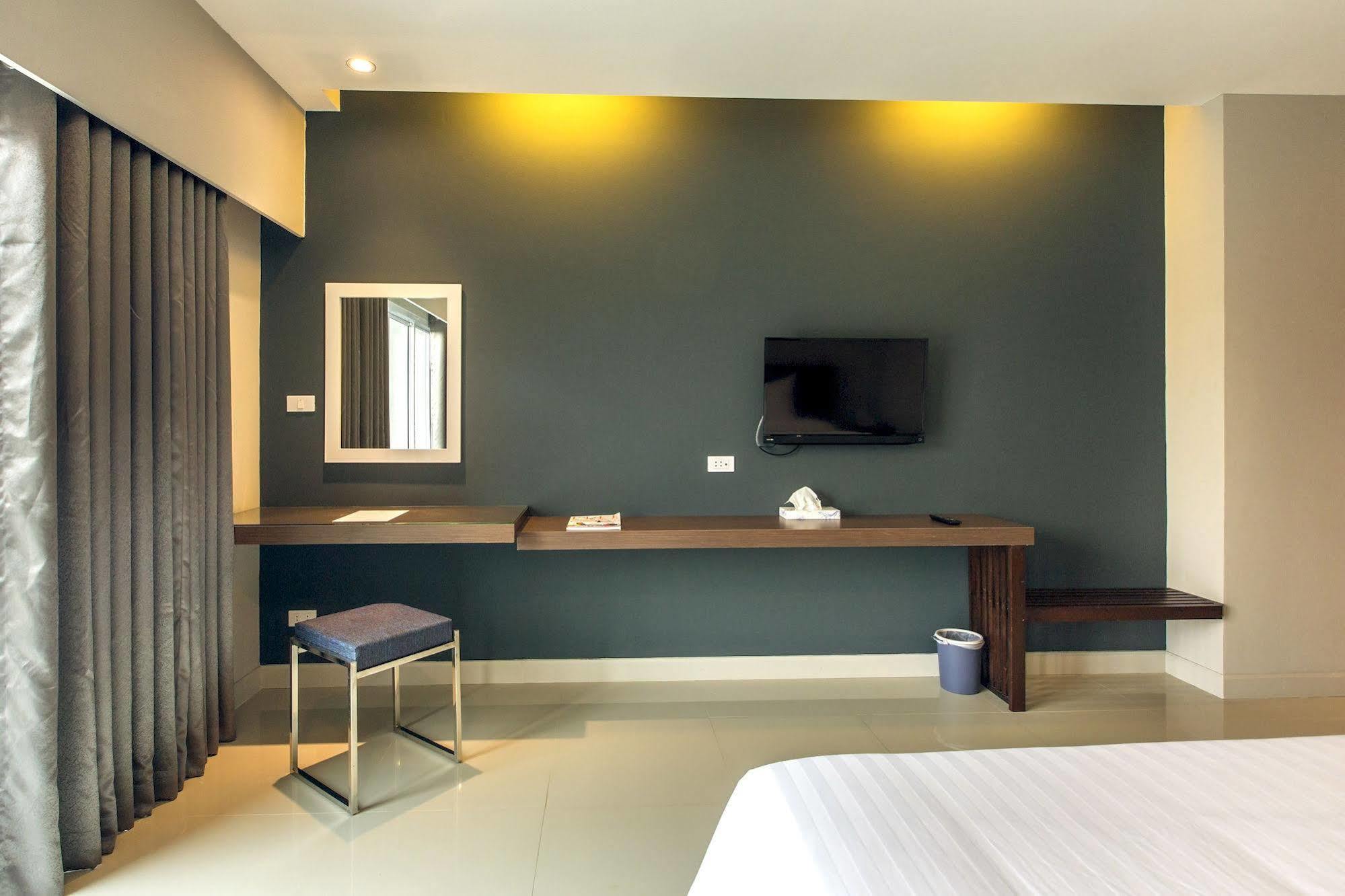 V Hotel Ubon Ratchathani Luaran gambar