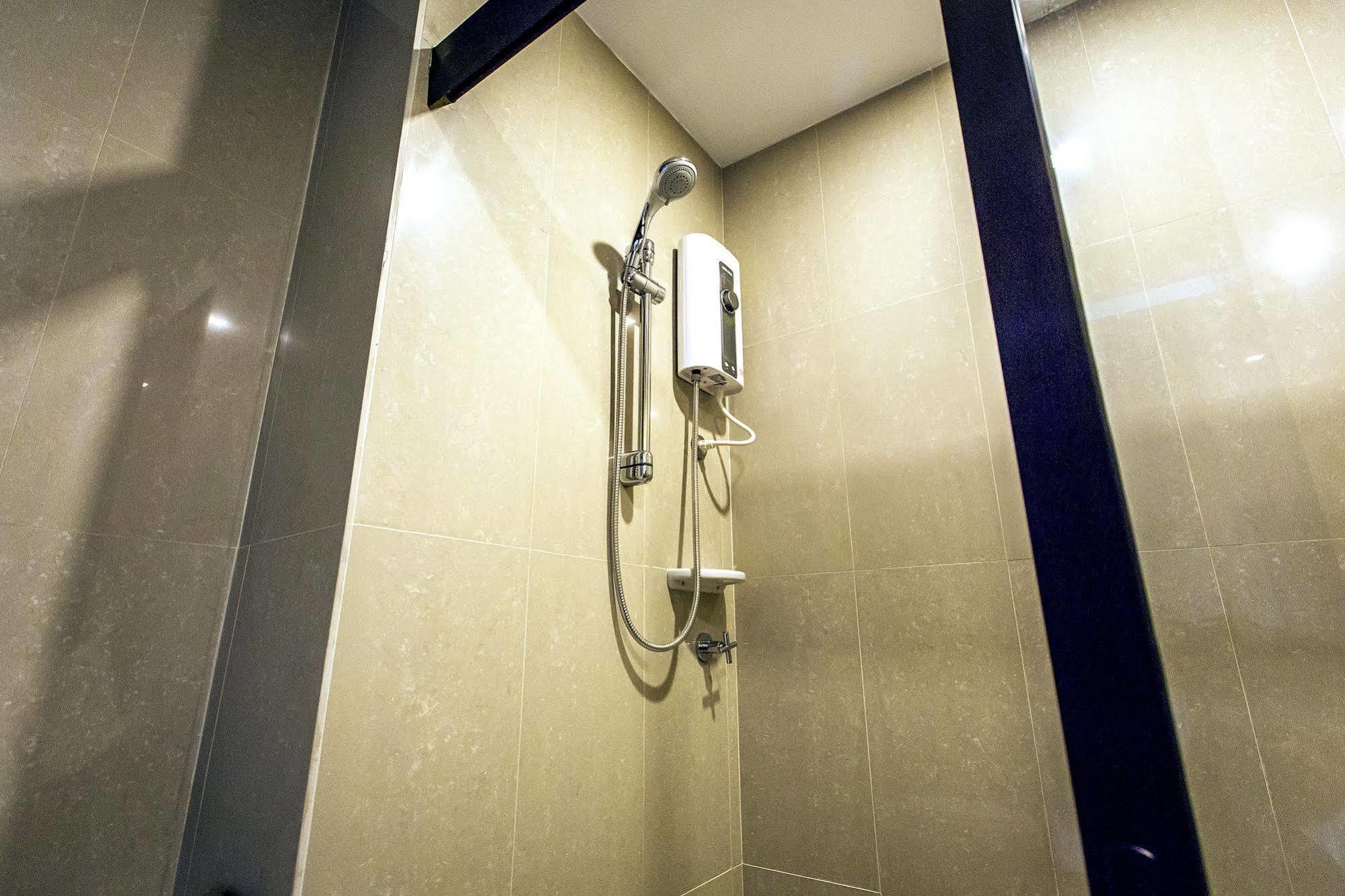 V Hotel Ubon Ratchathani Luaran gambar